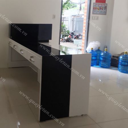 Quầy Lễ Tân Lệch Sơn QLTL S02